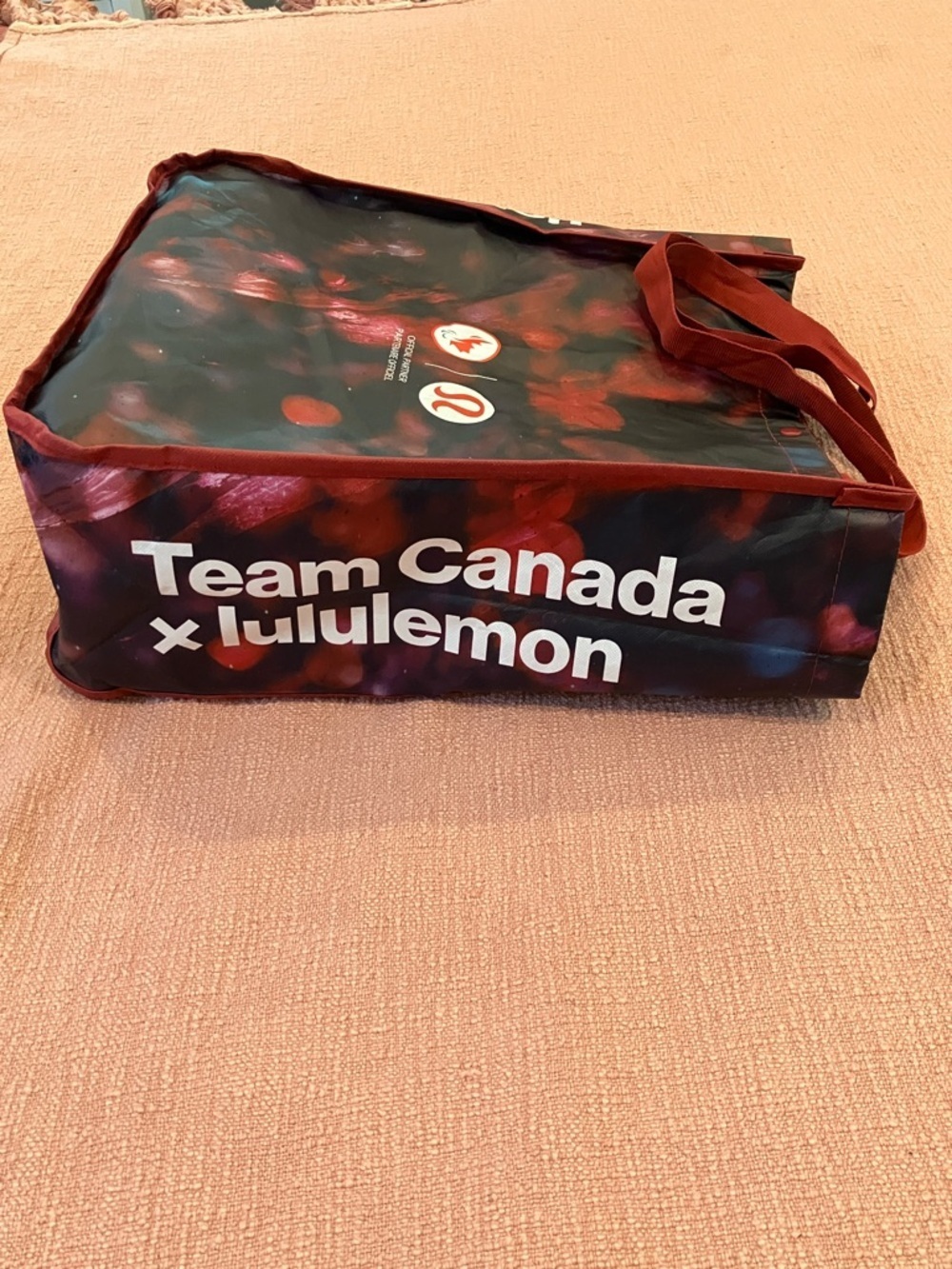 Reusable shopping lululemon Red & Black Team Canada Olympic Tote